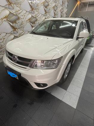 FIAT FREEMONT 2.4 PRECISION 16V GASOLINA 4P AUTOMÁTICO